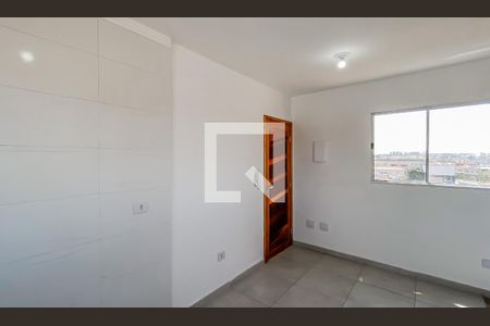 Sala/Cozinha de apartamento para alugar com 2 quartos, 55m² em Vila Nhocuné, São Paulo