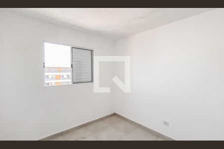 Quarto 2 de apartamento para alugar com 2 quartos, 55m² em Vila Nhocuné, São Paulo