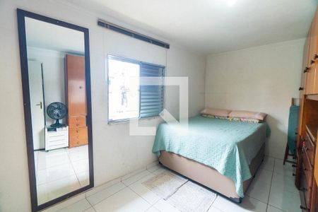 Casa 1 - Quarto 1 de casa à venda com 4 quartos, 120m² em Vila Fachini, São Paulo