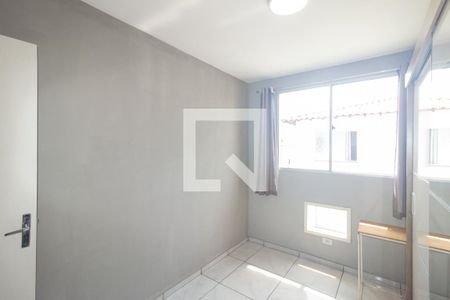 Quarto 1 de apartamento para alugar com 2 quartos, 42m² em Santíssimo, Rio de Janeiro