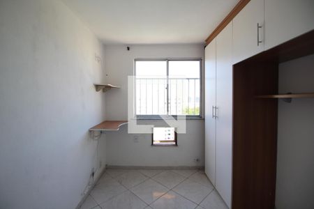 Quarto 1 de apartamento para alugar com 2 quartos, 55m² em Jacarepaguá, Rio de Janeiro