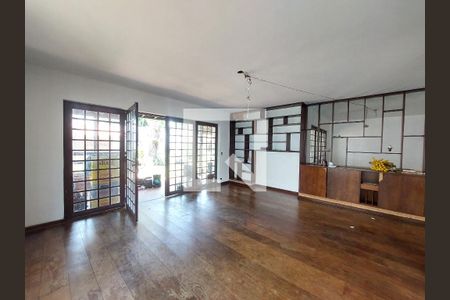 Sala de casa à venda com 4 quartos, 1186m² em Interlagos, São Paulo
