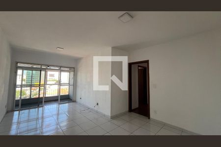 Apartamento para alugar com 3 quartos, 99m² em Taquaral, Campinas