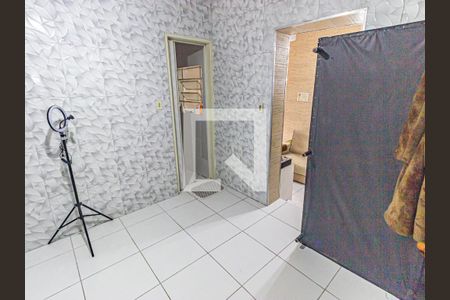 Suíte de casa à venda com 3 quartos, 100m² em Vila Invernada, São Paulo