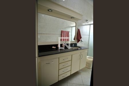 Suíte - Banheiro  de casa à venda com 3 quartos, 125m² em Jardim Montreal, São Bernardo do Campo