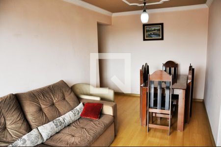 Detalhe - Sala e Sala de Jantar de apartamento à venda com 2 quartos, 56m² em Vila Amélia, São Paulo