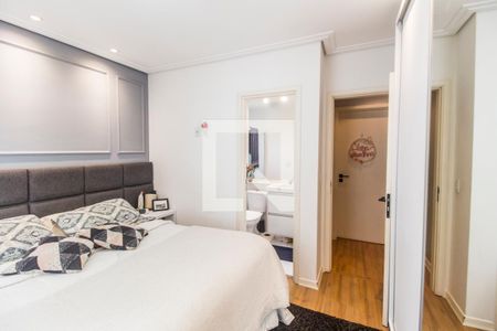 Suíte de apartamento à venda com 2 quartos, 87m² em Jardim Tupanci, Barueri