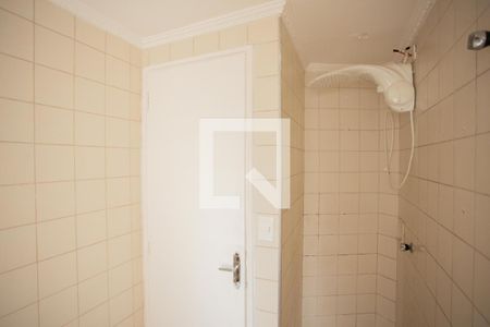 BANHEIRO de apartamento para alugar com 2 quartos, 63m² em Lauzane Paulista, São Paulo