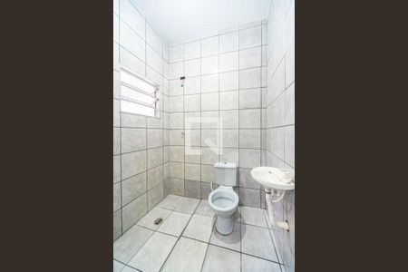 Banheiro  de casa para alugar com 1 quarto, 80m² em Cata Preta, Santo André