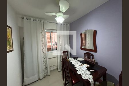 Quarto de apartamento para alugar com 3 quartos, 81m² em Vila Valqueire, Rio de Janeiro