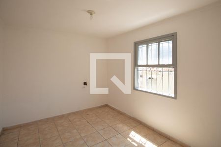 Quarto 1 de casa para alugar com 2 quartos, 55m² em Vila Mazzei, São Paulo