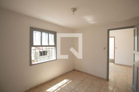 Quarto 1 de casa para alugar com 2 quartos, 55m² em Vila Mazzei, São Paulo