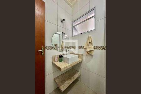 Banheiro de casa à venda com 3 quartos, 125m² em Jardim do Sol, Campinas