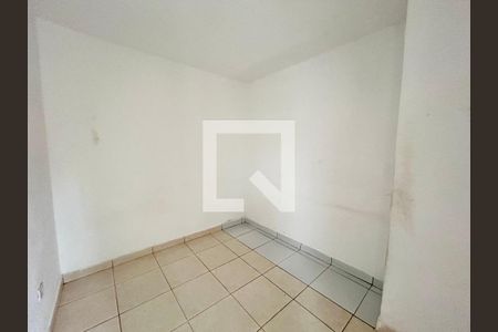 Quarto 2 de casa para alugar com 2 quartos, 45m² em Vila Augusta, Guarulhos