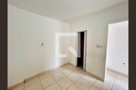 Sala de casa para alugar com 2 quartos, 45m² em Vila Augusta, Guarulhos