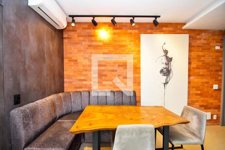 Sala de jantar de apartamento à venda com 2 quartos, 85m² em Pinheiros, São Paulo