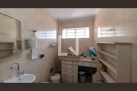 Casa para alugar com 4 quartos, 210m² em Jardim das Acacias, São Paulo