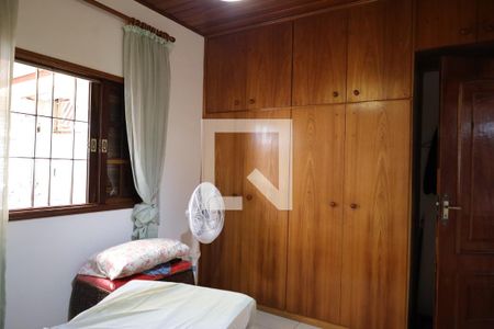 Casa à venda com 2 quartos, 110m² em Vila Campo Grande, São Paulo