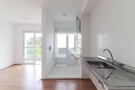 Cozinha e Área de Serviço de apartamento para alugar com 2 quartos, 49m² em Jaguaré, São Paulo