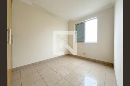 Apartamento à venda com 3 quartos, 85m² em Calafate, Belo Horizonte