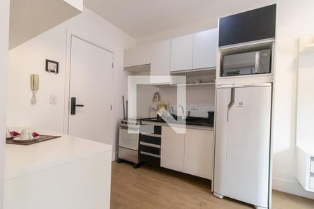 Sala/Cozinha de kitnet/studio para alugar com 1 quarto, 43m² em Rebouças, Curitiba