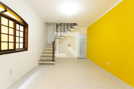 Sala de Jantar de casa para alugar com 3 quartos, 100m² em Fazenda Aricanduva, São Paulo