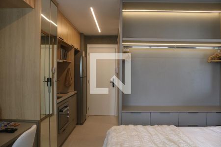 Quarto de kitnet/studio para alugar com 1 quarto, 27m² em Perdizes, São Paulo