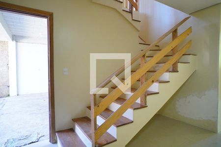 Escada  de apartamento para alugar com 2 quartos, 260m² em Bom Jesus, Porto Alegre