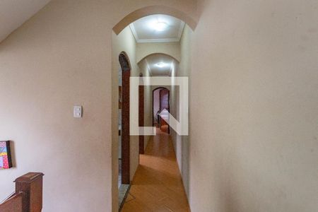Corredor  de casa à venda com 3 quartos, 125m² em Vila Santa Terezinha, Diadema