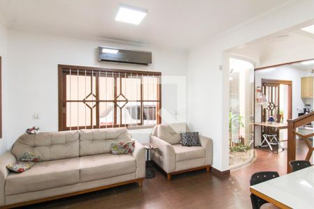 Sala 1 de casa à venda com 3 quartos, 260m² em Harmonia, Canoas