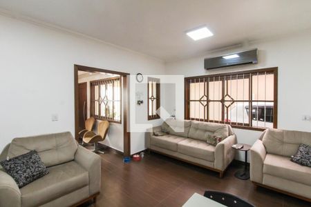 Sala 1 de casa à venda com 3 quartos, 260m² em Harmonia, Canoas