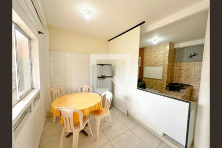 Sala 1 de casa para alugar com 4 quartos, 140m² em Ingleses do Rio Vermelho, Florianópolis