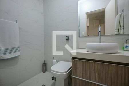 Banheiro de casa à venda com 2 quartos, 181m² em Jardim Londrina, São Paulo