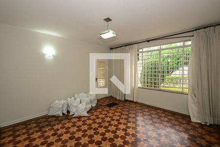 Sala de casa à venda com 2 quartos, 181m² em Jardim Londrina, São Paulo