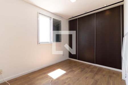 Suíte de apartamento à venda com 2 quartos, 69m² em Aclimação, São Paulo