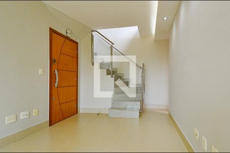 Apartamento à venda com 3 quartos, 194m² em Floresta, Belo Horizonte
