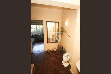 Hall de entrada de apartamento à venda com 3 quartos, 105m² em Cidade Baixa, Porto Alegre