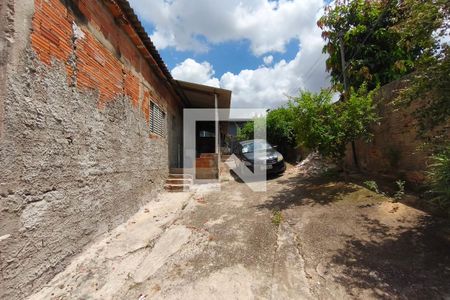 Quintal - Garagem de casa à venda com 3 quartos, 65m² em Cidade Satélite Íris, Campinas
