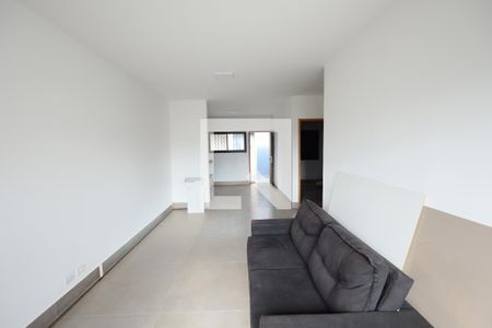 Sala  de casa à venda com 2 quartos, 160m² em Jardim Alzira, São Paulo