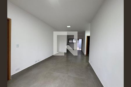 Sala  de casa à venda com 2 quartos, 160m² em Jardim Alzira, São Paulo