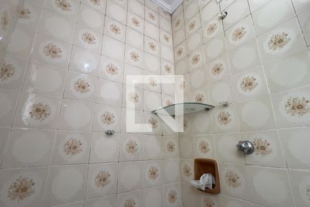 Banheiro de casa para alugar com 1 quarto, 60m² em Jardim Vila Galvao, Guarulhos