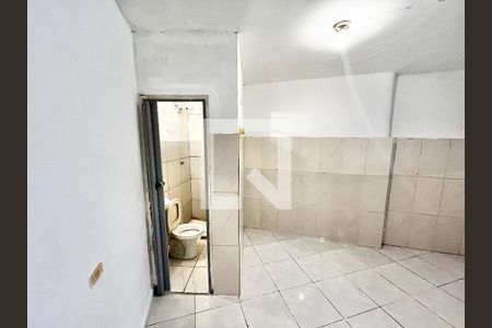 Sala/Quarto de casa para alugar com 1 quarto, 40m² em Vila Pita, São Paulo