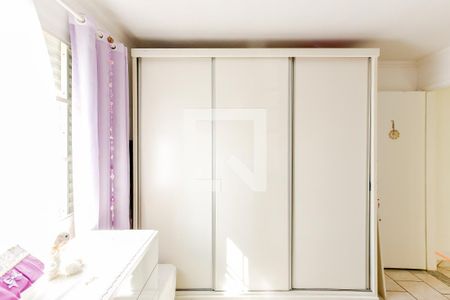 Quarto 2 de casa para alugar com 3 quartos, 100m² em Jardim Arpoador, São Paulo