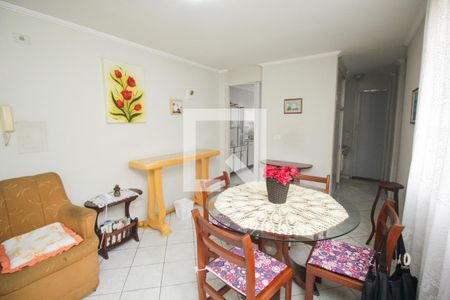 Sala de apartamento para alugar com 2 quartos, 49m² em Jardim Alvorada, Santo André