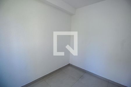 Quarto 1 de apartamento para alugar com 2 quartos, 34m² em Vila Suzana, São Paulo