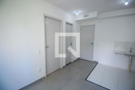Sala de apartamento para alugar com 2 quartos, 34m² em Vila Suzana, São Paulo