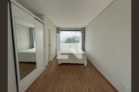 Suíte 1 de casa de condomínio para alugar com 2 quartos, 125m² em Parque Frondoso, Cotia