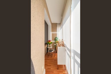 Sala de apartamento à venda com 2 quartos, 73m² em Tamboré, Barueri