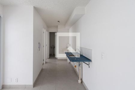 Apartamento para alugar com 2 quartos, 34m² em Parque Industrial Tomas Edson, São Paulo