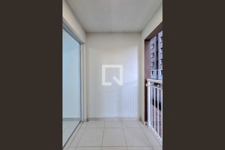 Varanda da Sala de apartamento para alugar com 2 quartos, 34m² em Parque Industrial Tomas Edson, São Paulo